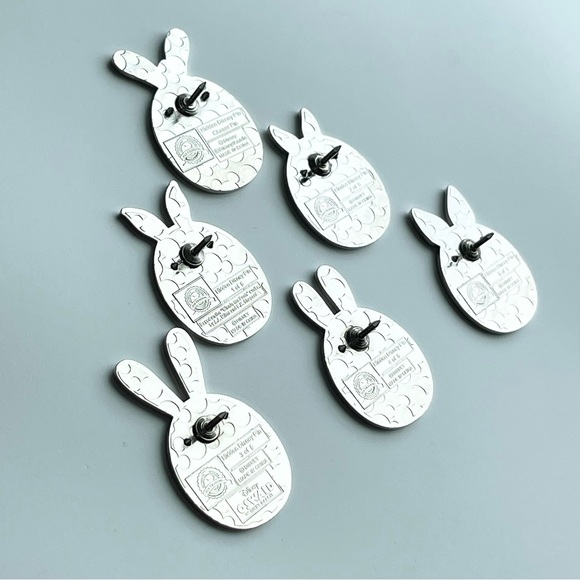 Disney Pin 2023 Rabbit Eggs Hidden Mickey Cast Mystery Complete Set W/Completer - Picture 7 of 8